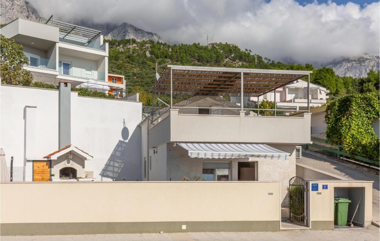 Lovely Home In Makarska With Wifi Exterior photo