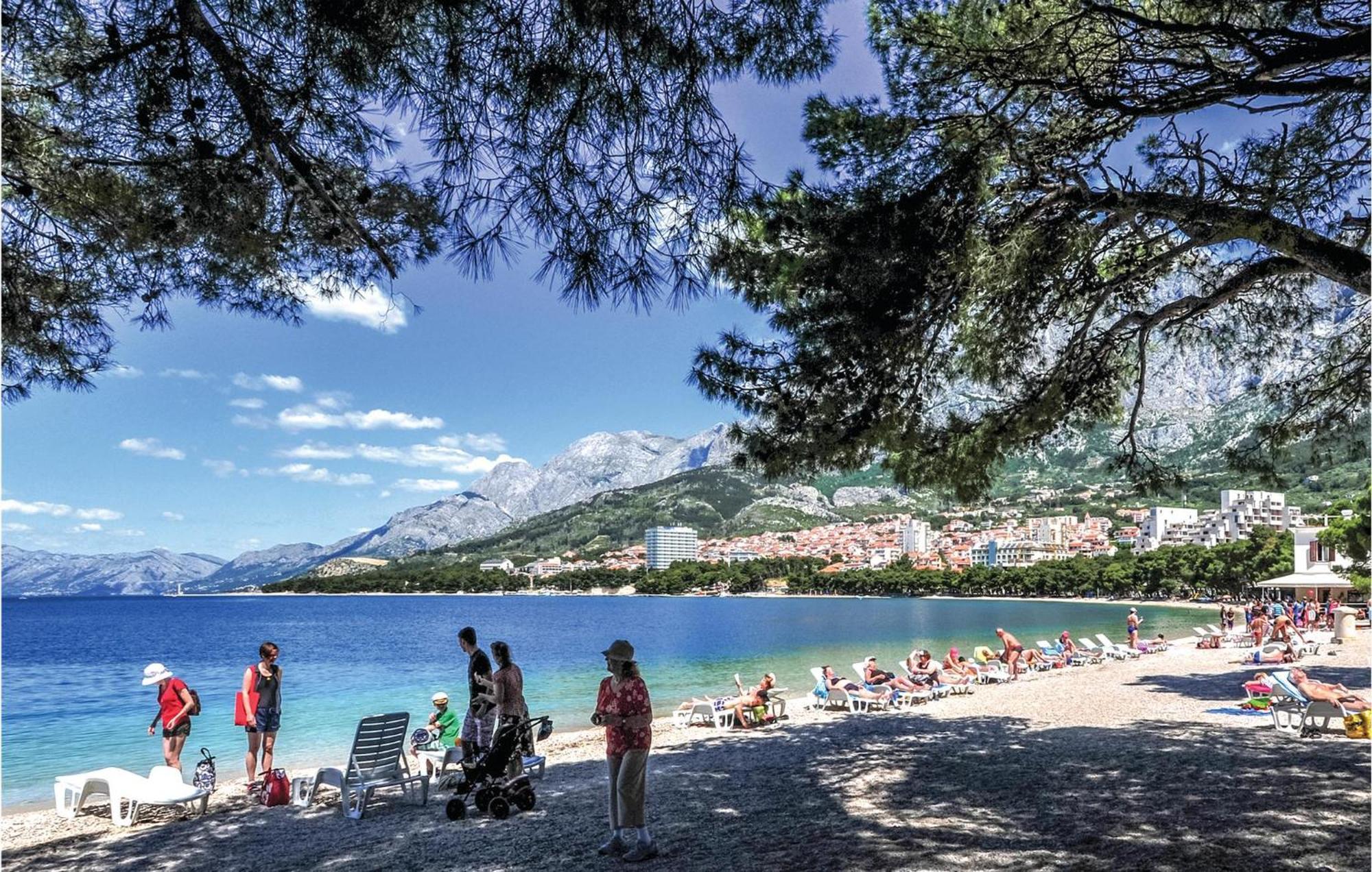 Lovely Home In Makarska With Wifi Exterior photo